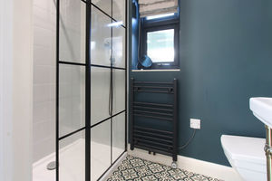 Photo 28- click for photo gallery